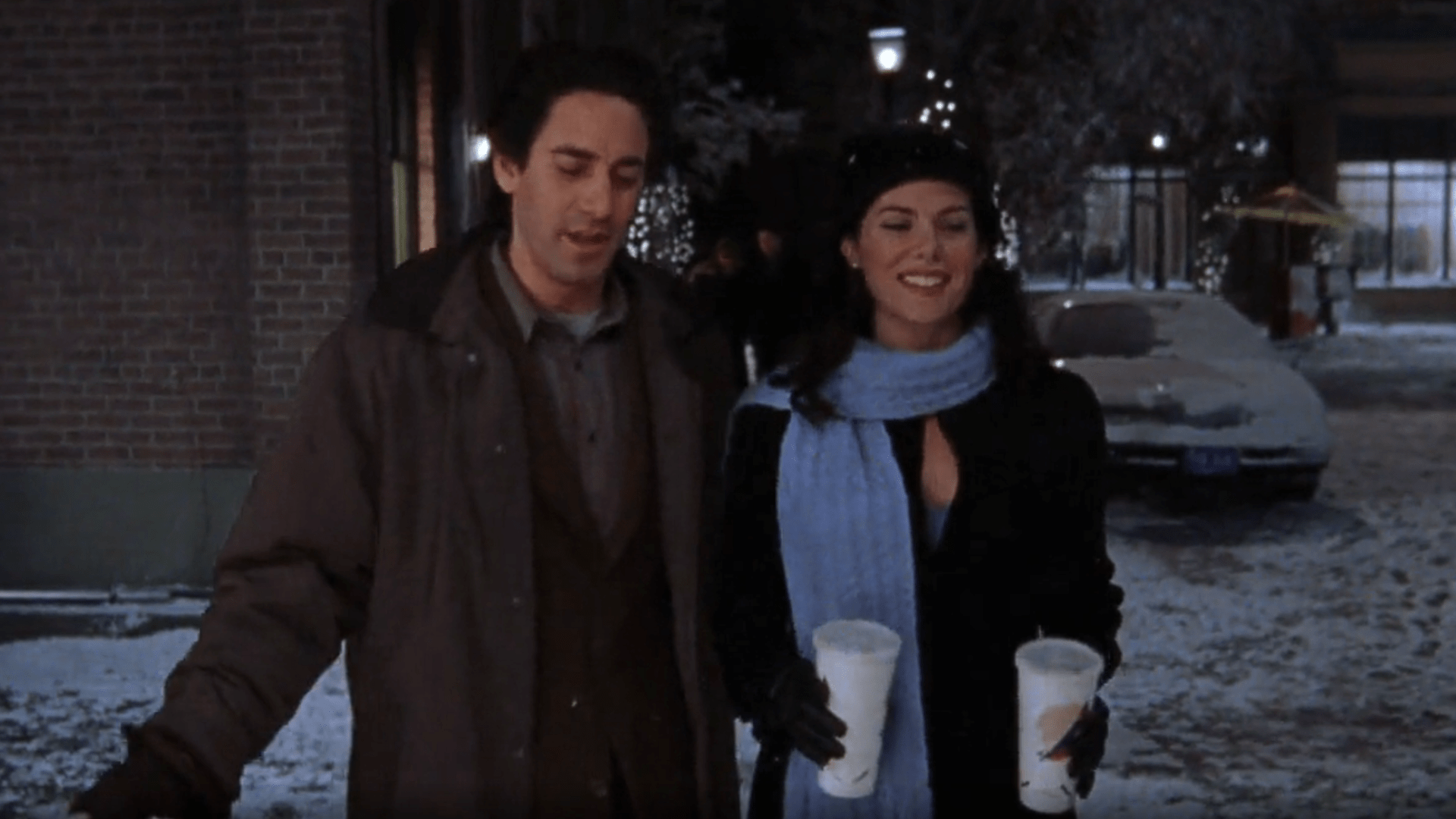 Gilmore Girls Love and War and Snow - Hidden Details In The Gilmore Girls Episode 